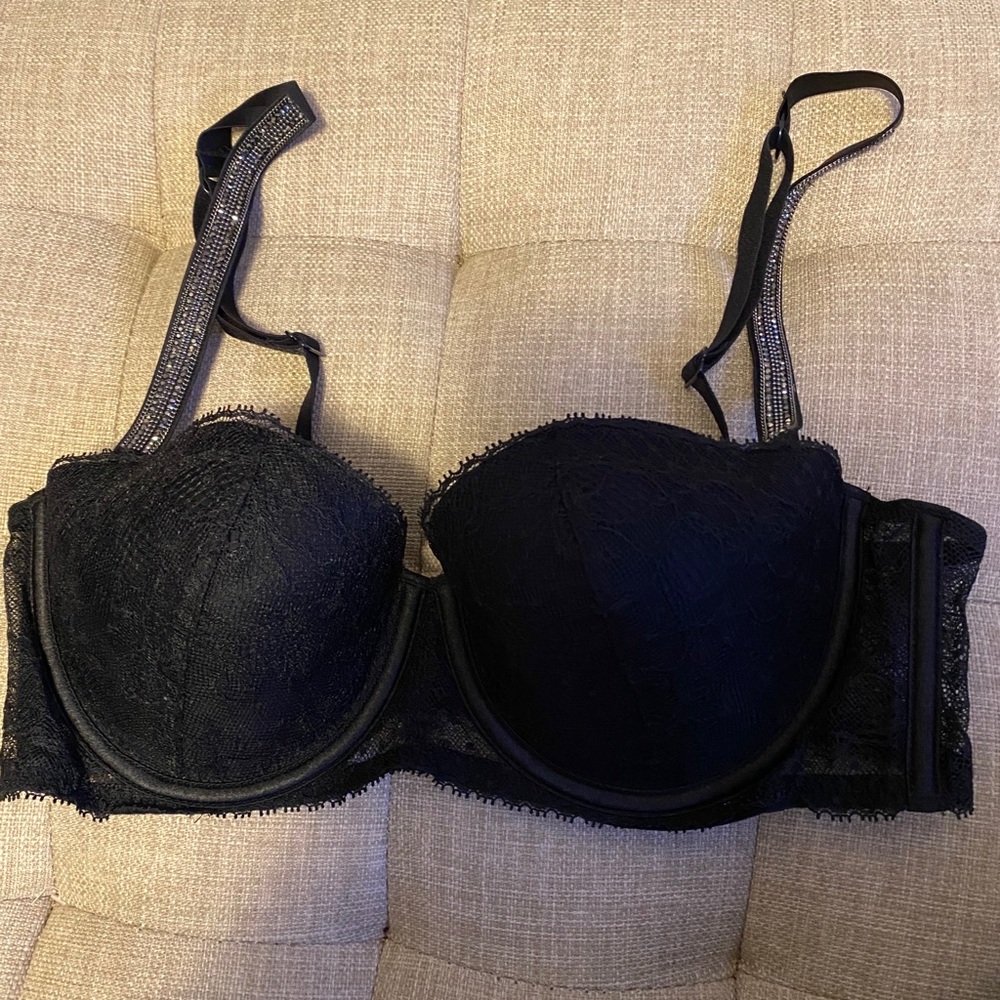 Victoria’s Secret bra